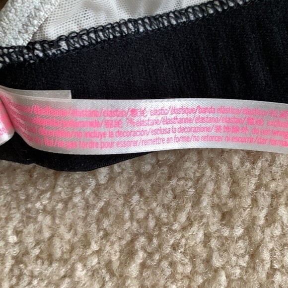 PINK Everywhere Wireless Lightly Lined Gray Black Logo Cotton Bra Size 32DD - Picture 7 of 8